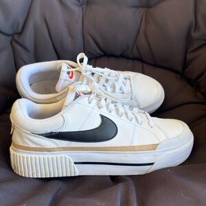 Nike Court Legacy Lift Platform Shoes Size 10 Cm 27